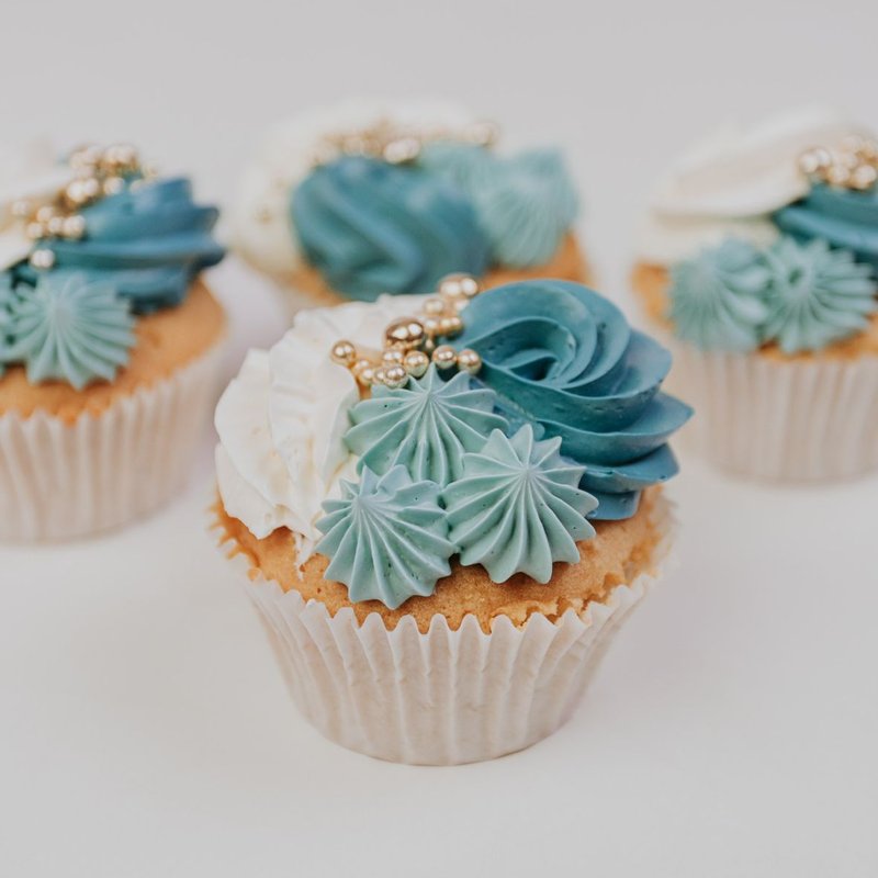 Cupcakes Blauwe Roos (4 stuks)